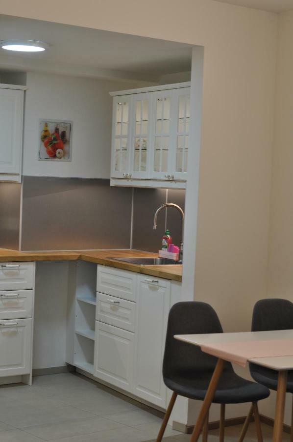 Central Family-Friendly Apt In Wenen Buitenkant foto